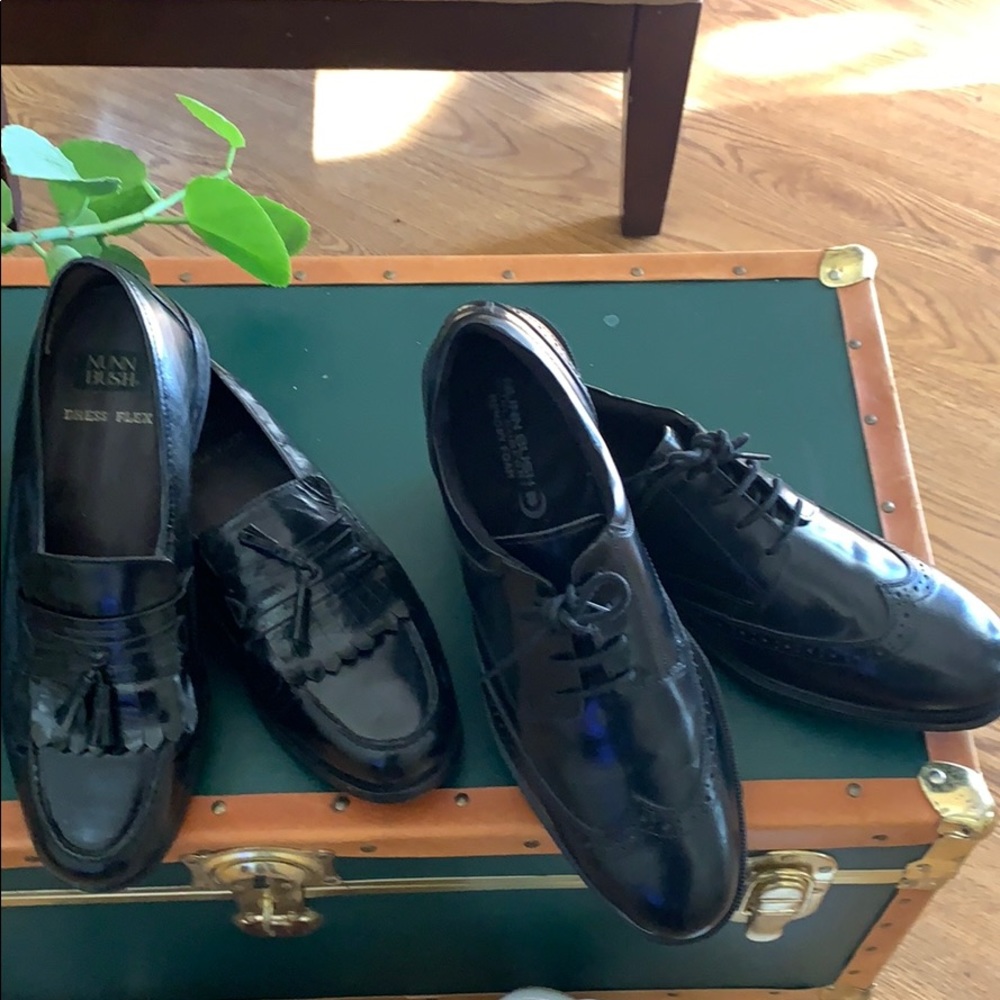 Two Pairs Men Dress Shoes